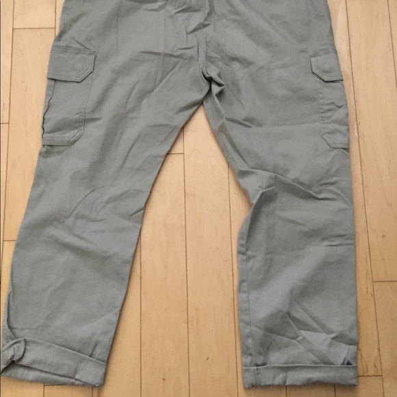 Denver Hayes Cargo Pants - Picture 2 of 3